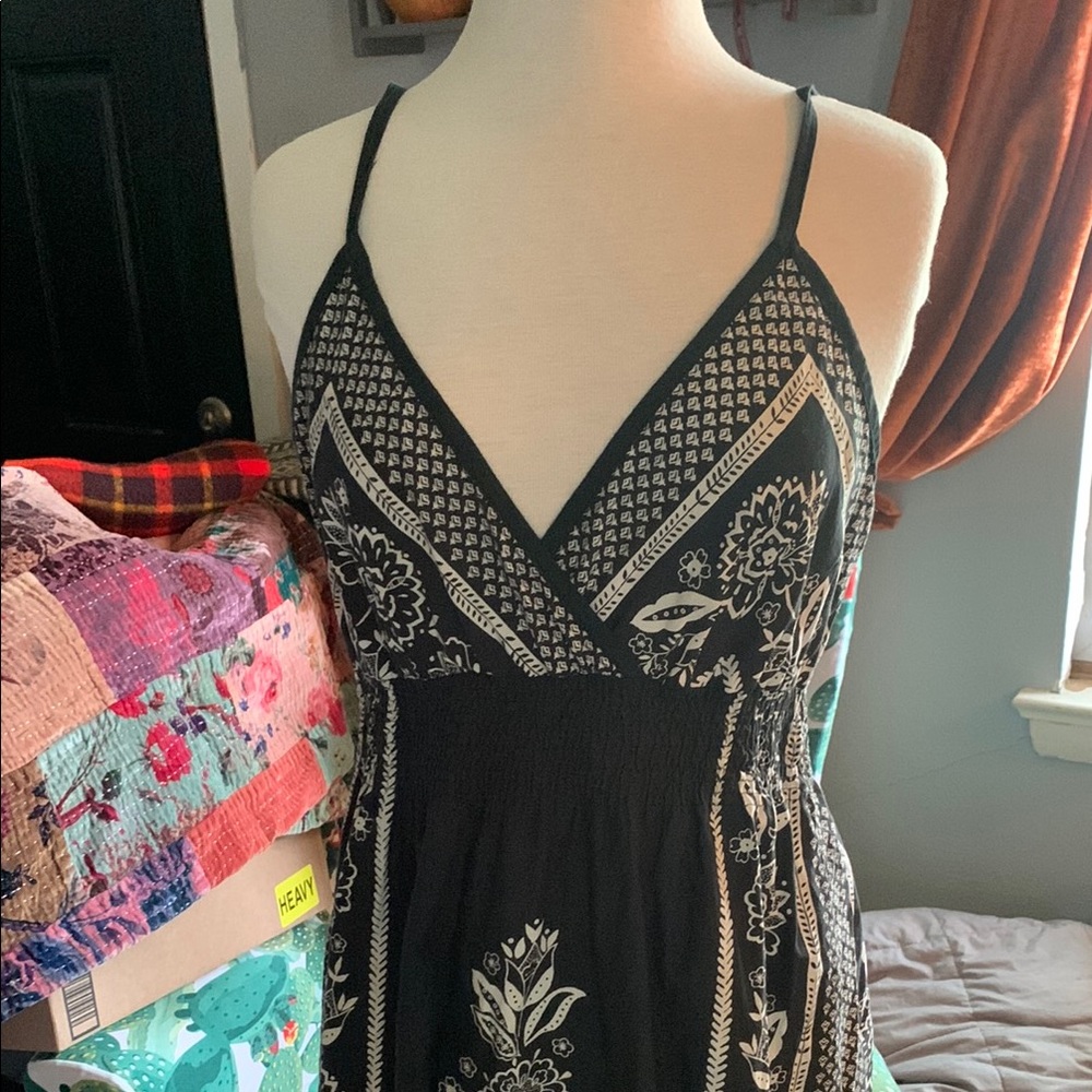 Boho Black and White Floral Sundress size large Juniors - Picture 6 of 6